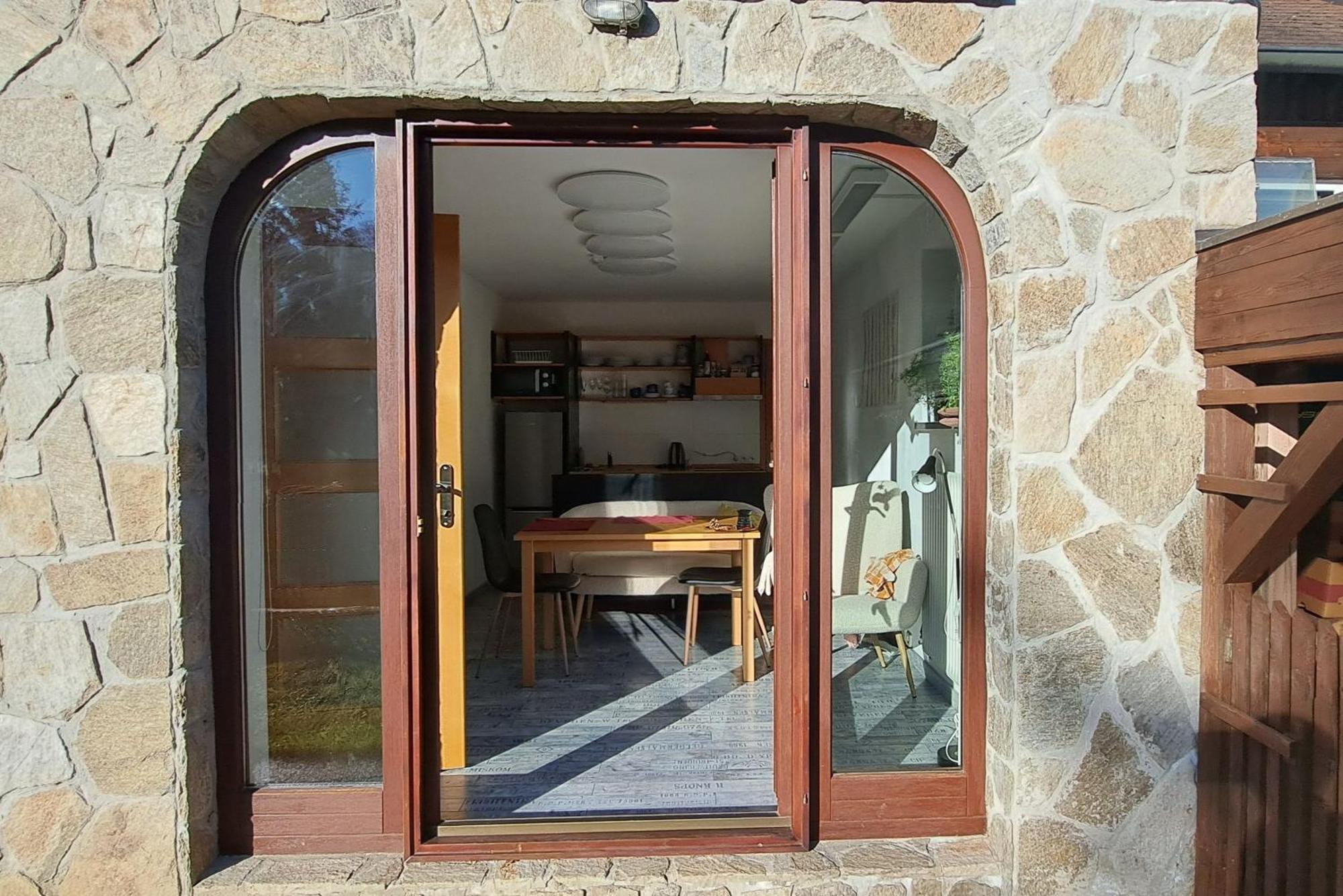 Idyllische Im Wienerwald Apartment Wien